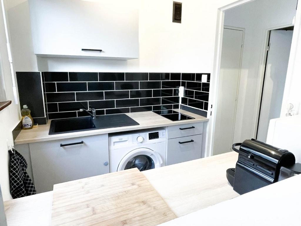 קולמר Le Studio Bleu*10' Centre*Parking*Balcon מראה חיצוני תמונה